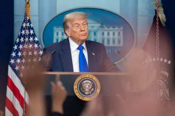 Donald Trump, podium