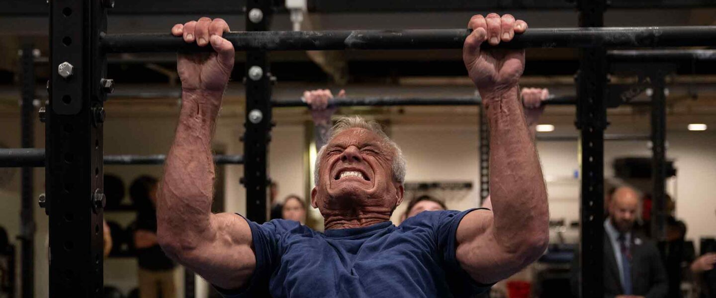Robert F. Kennedy, Jr, exercising, Pentagon Athletic Center