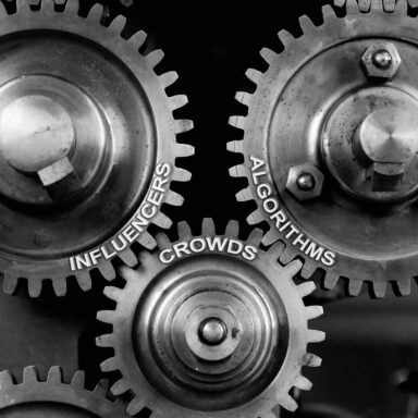 Influencers, algorithms, crowds, media landscape