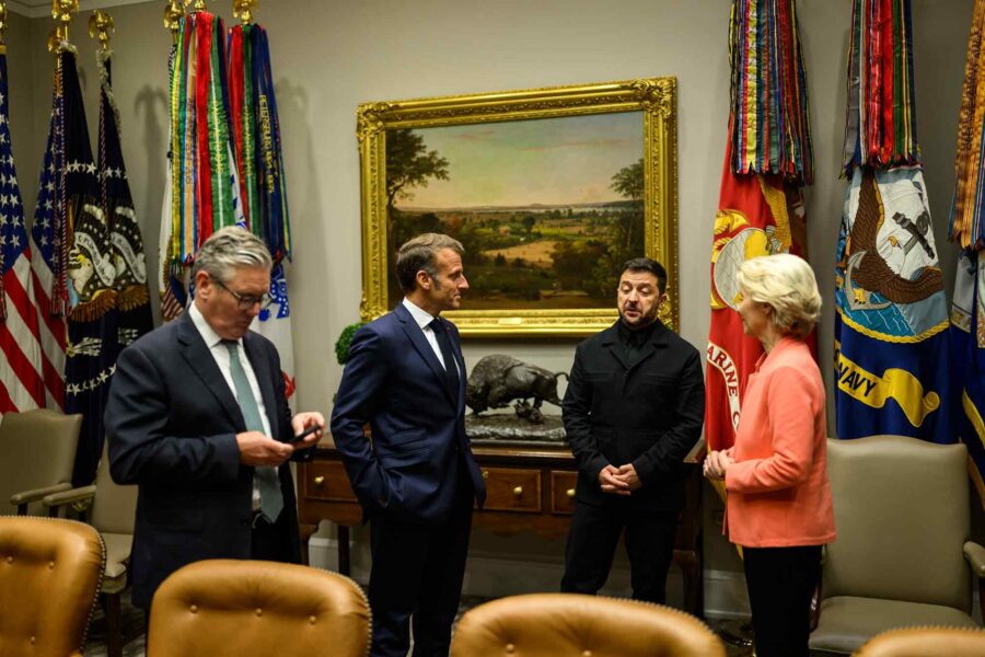 Volodymyr Zelenskyy, Keir Starmer, Emmanuel Macron, Ursula von der Leyen