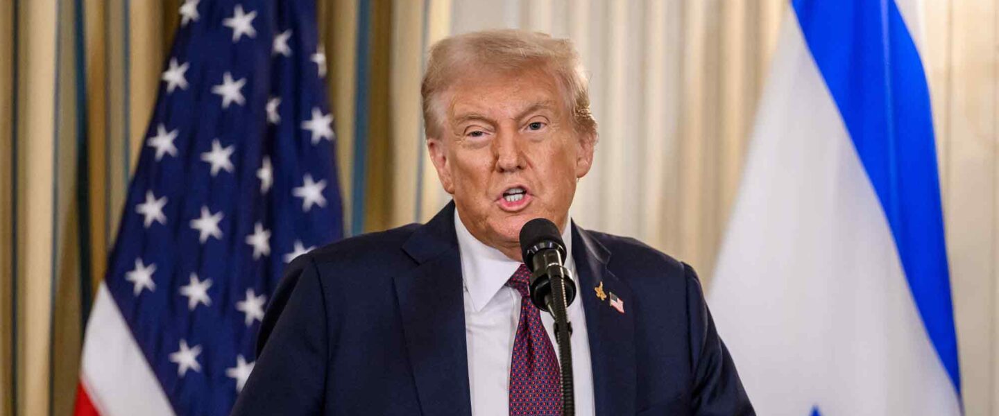 Donald Trump, announcing, Gaza, peace plan