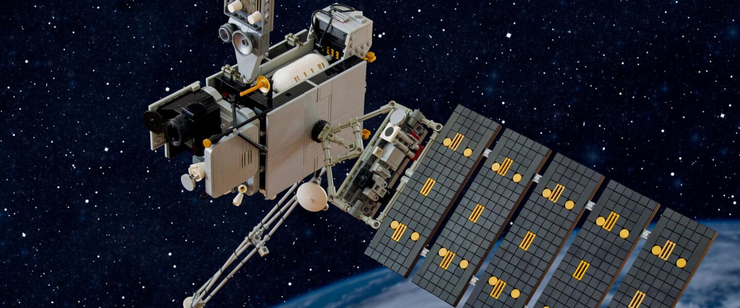science, space, satellites, communication, unencrypted data, eavesdropping vulnerability, study