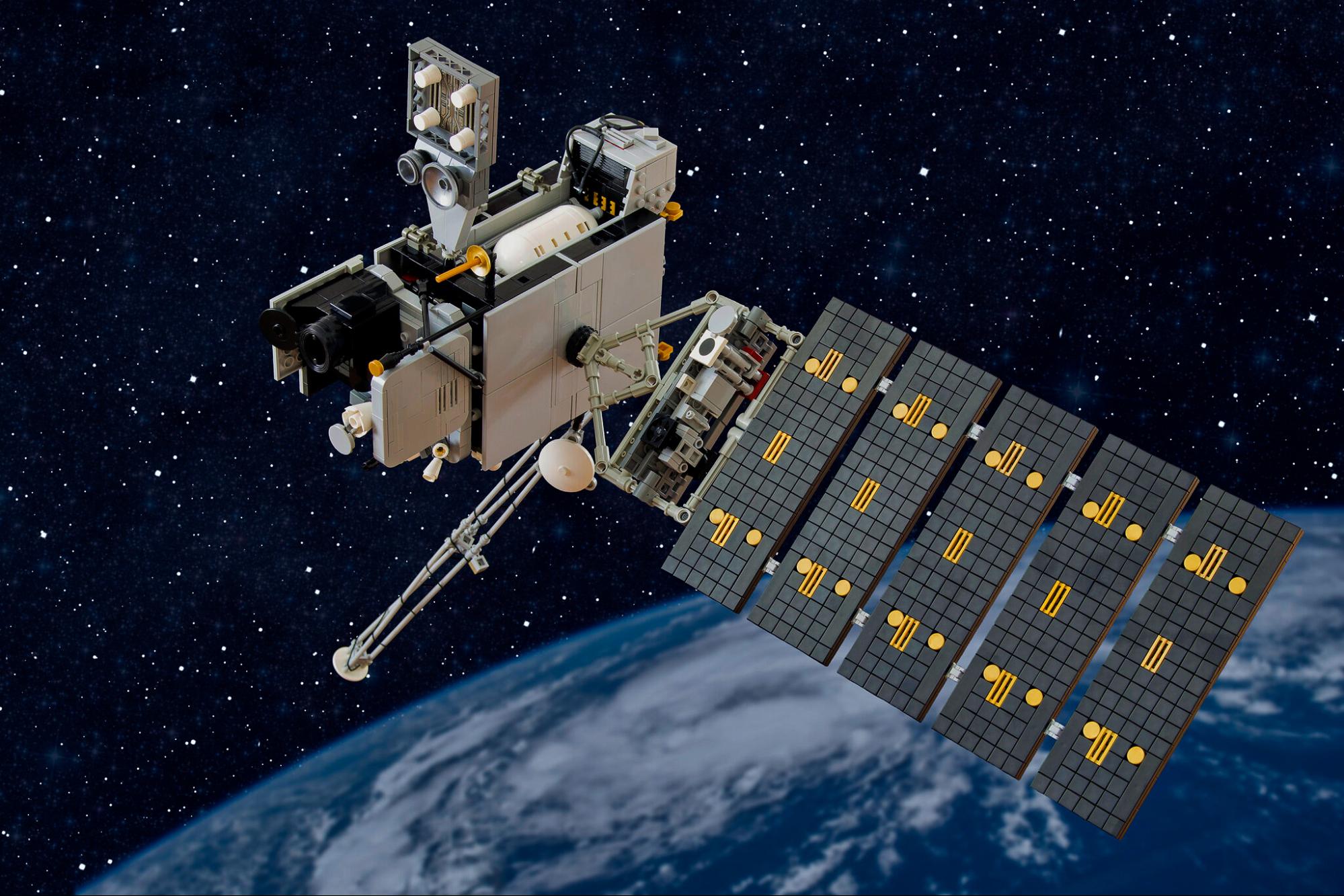 science, space, satellites, communication, unencrypted data, eavesdropping vulnerability, study