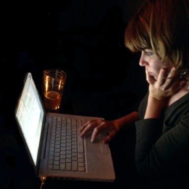 tech, Microsoft, Windows 10, security, end of life, free updates for a year