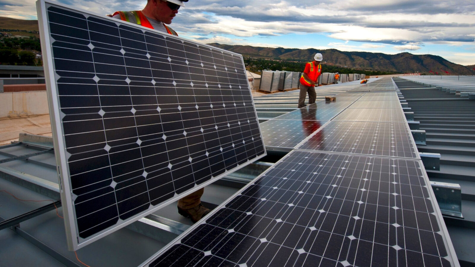 North Carolina and 22 States Sue EPA for Canceled Solar Energy Grants Worth $7B