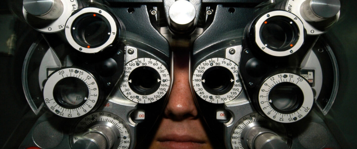 science, medicine, vision, disease, electronic implant, sight restoration