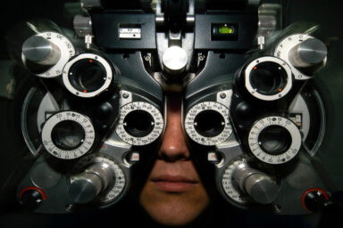 science, medicine, vision, disease, electronic implant, sight restoration