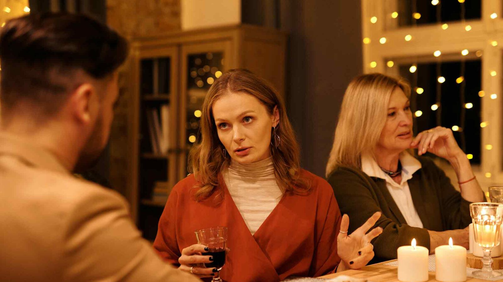 Eat, Don’t Talk: Why You Did Not Win That Thanksgiving Argument