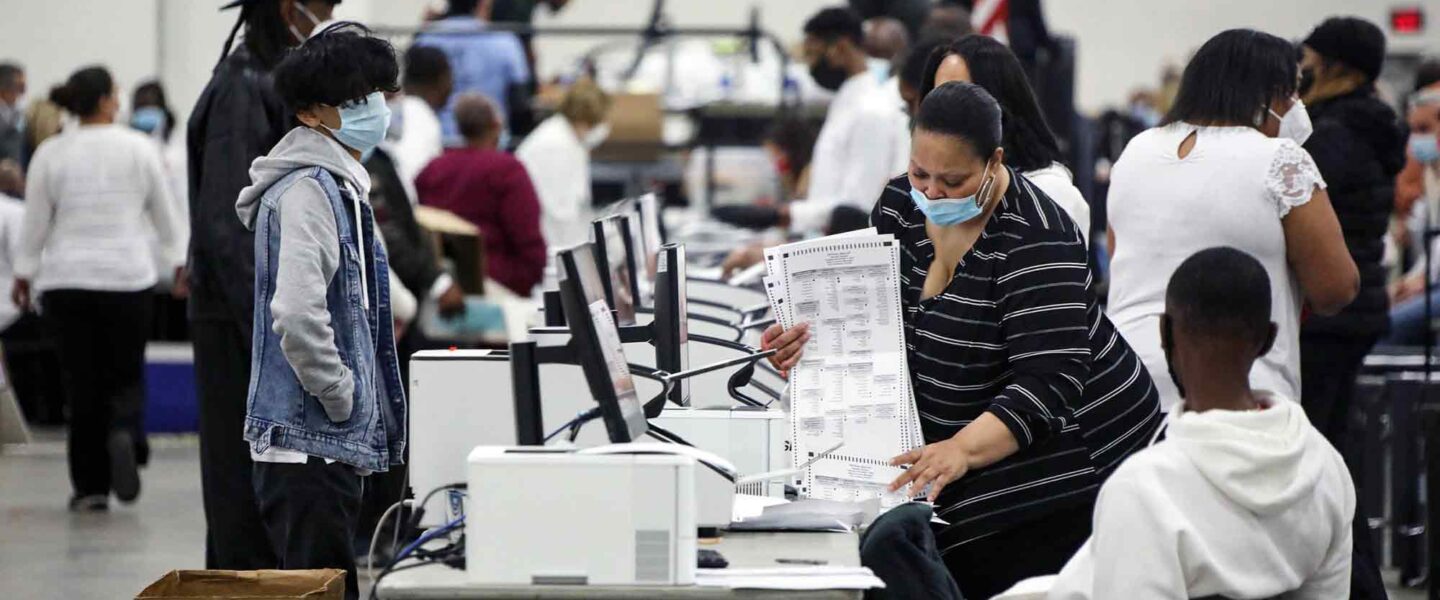Poll workers, count ballots, Detroit