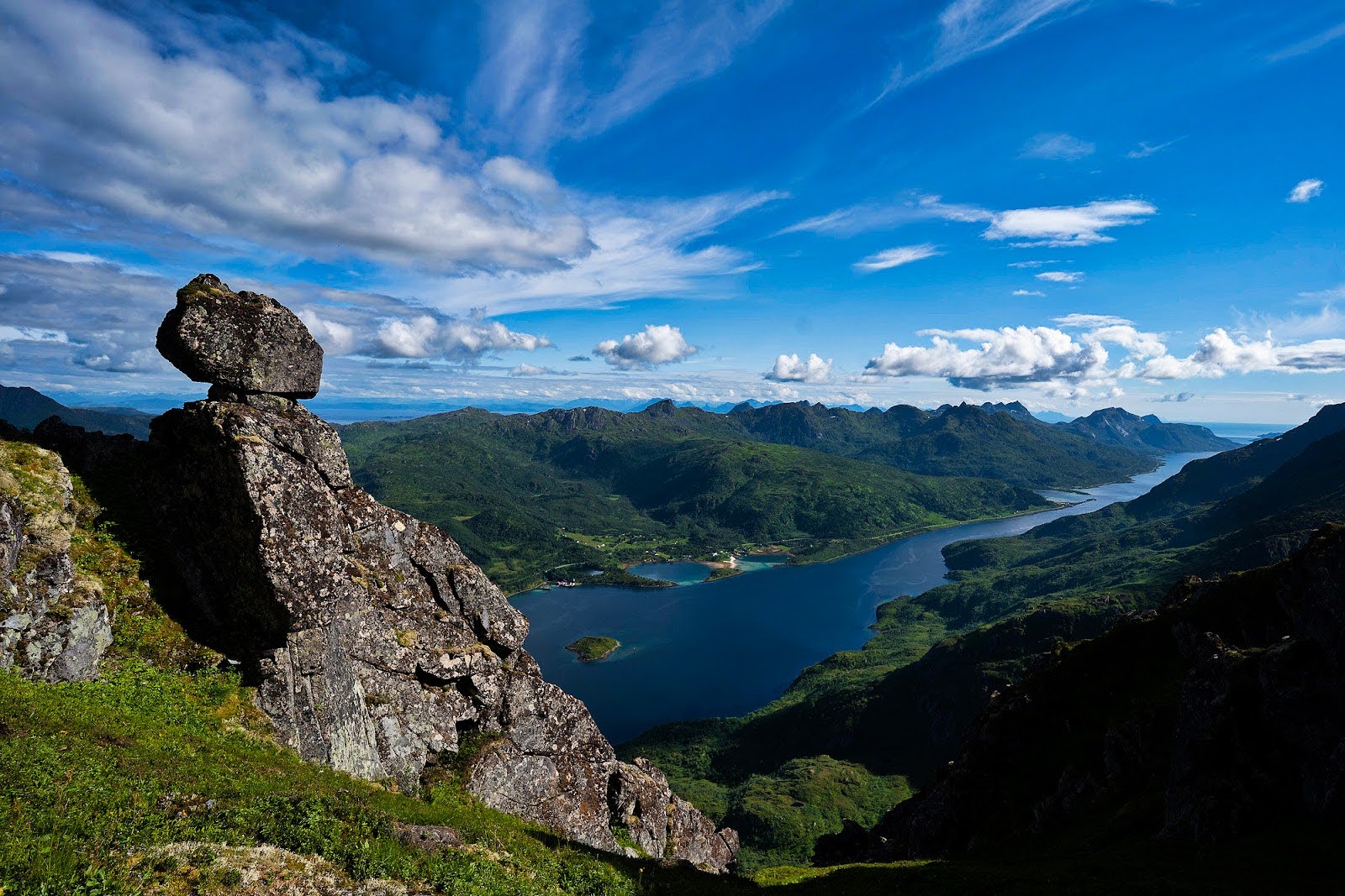 science, climate crisis, global warming, meteorology, cirrus clouds, creation, discovery