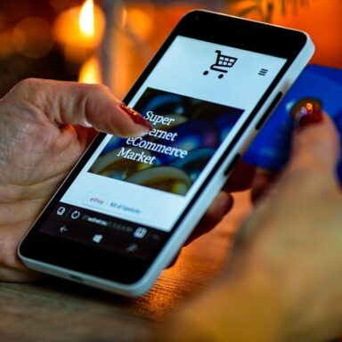 tech, online security, cyberscams, FBI warning, holiday shopping, fraud surge, new data