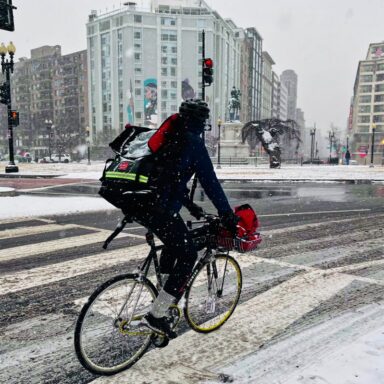 U.S. workforce, income inequality, affordability, basics, minimum wage hike, 19 states