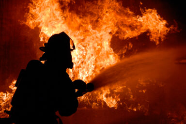 Wildfires Are Making US Smoggy Again, Reversing Progress on Cleaner Air: Study climate change, global warming, ozone, wildfires, U.S. smog levels increasing