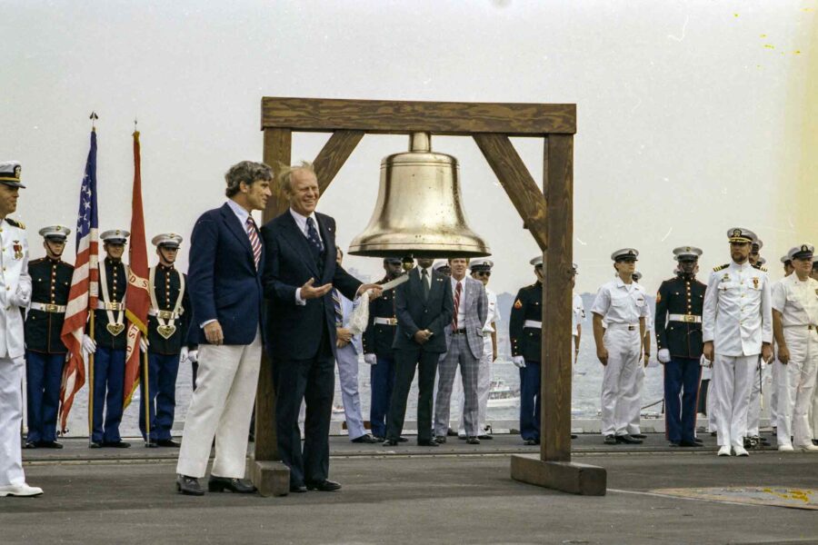 Gerald Ford, ringing of bicentennial bells, July 4, 1976