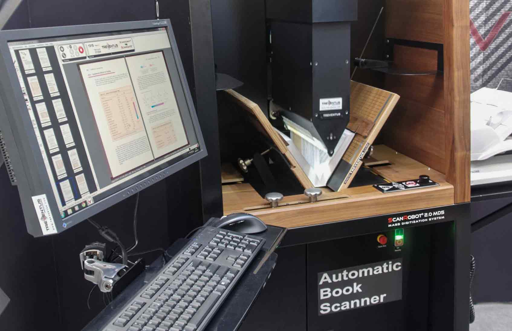 CeBIT 2015, Automatic Book Scanner