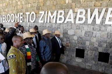 Cyril Ramaphosa, Emmerson Mnangagwa, tour, BeitBridge Border facilities