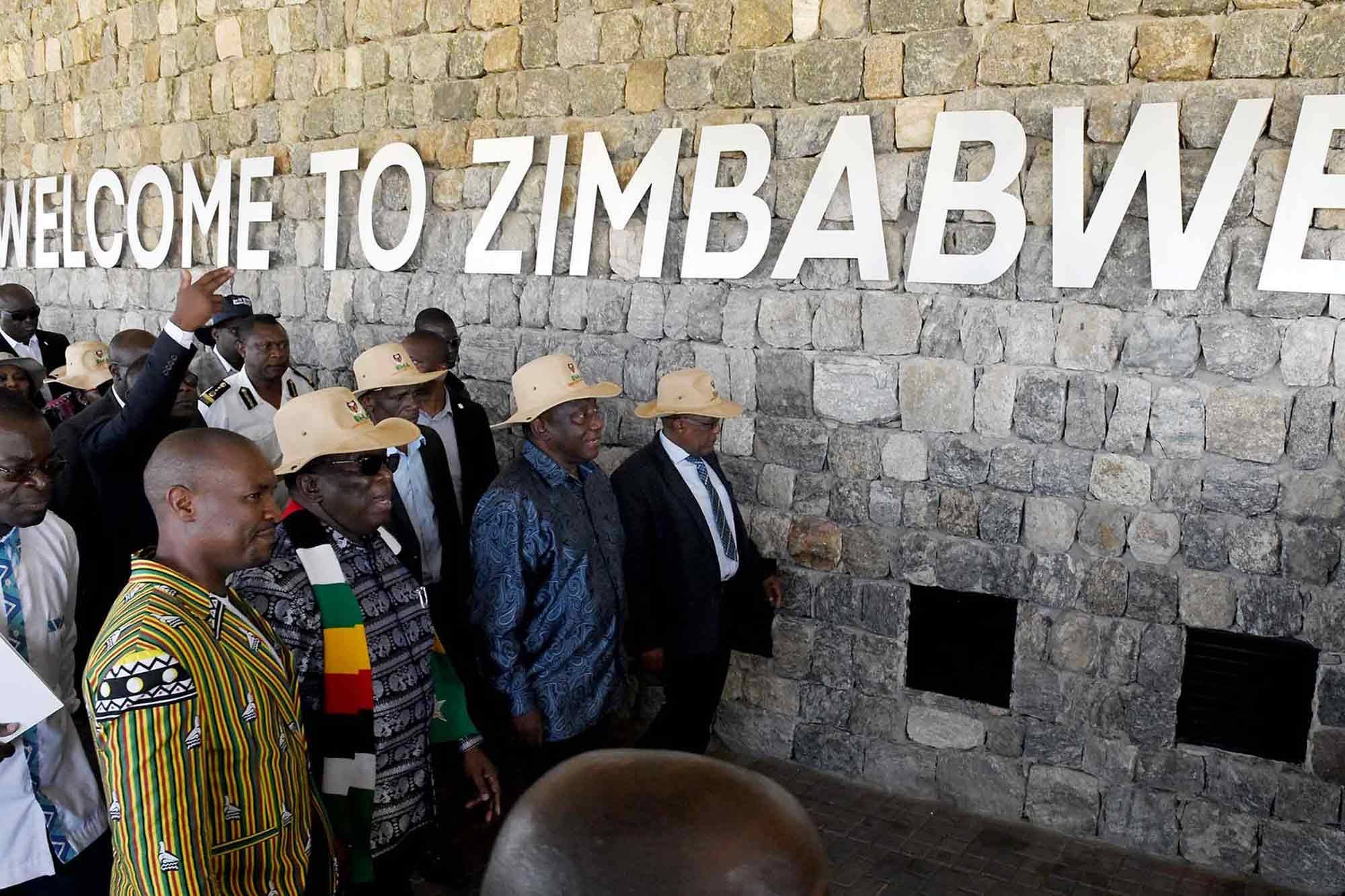 Cyril Ramaphosa, Emmerson Mnangagwa, tour, BeitBridge Border facilities
