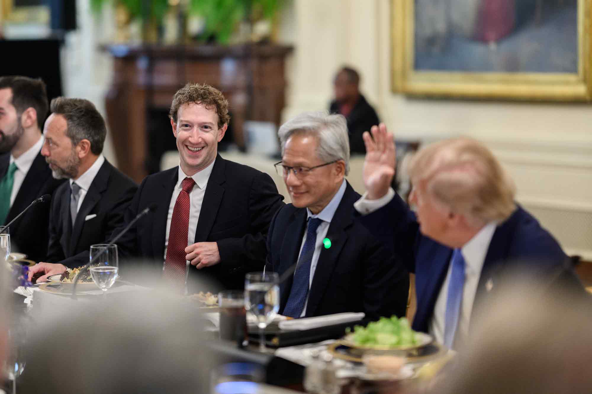 Donald J. Trump hosted a luncheon on Super Intelligence (AI)