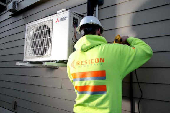 Electric heat pump, installation